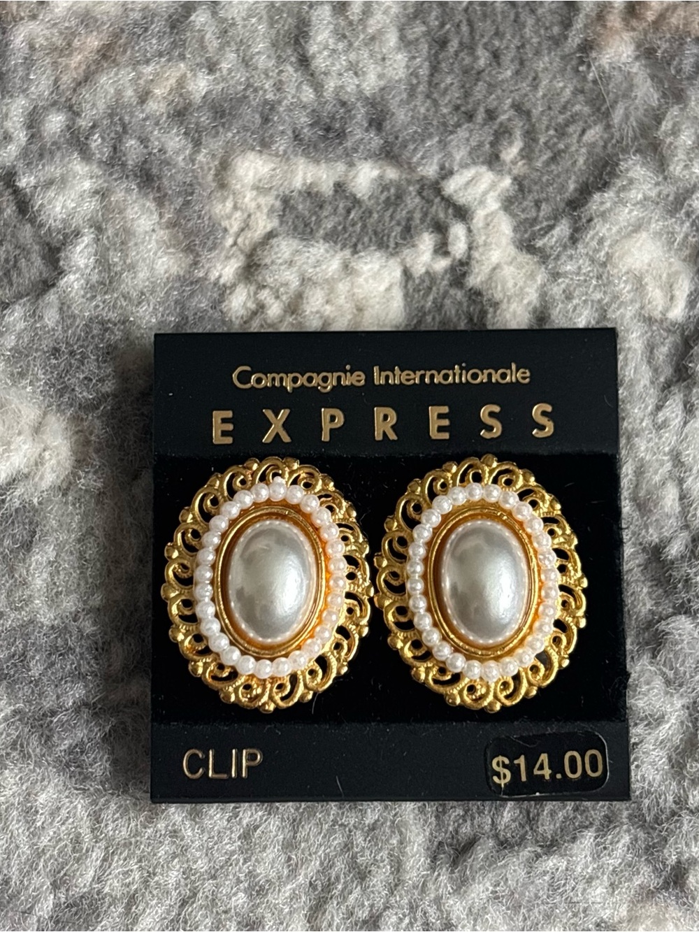 Vintage Women’s Express Gold-Tone and White Pearl Oval Clip-On Earrings